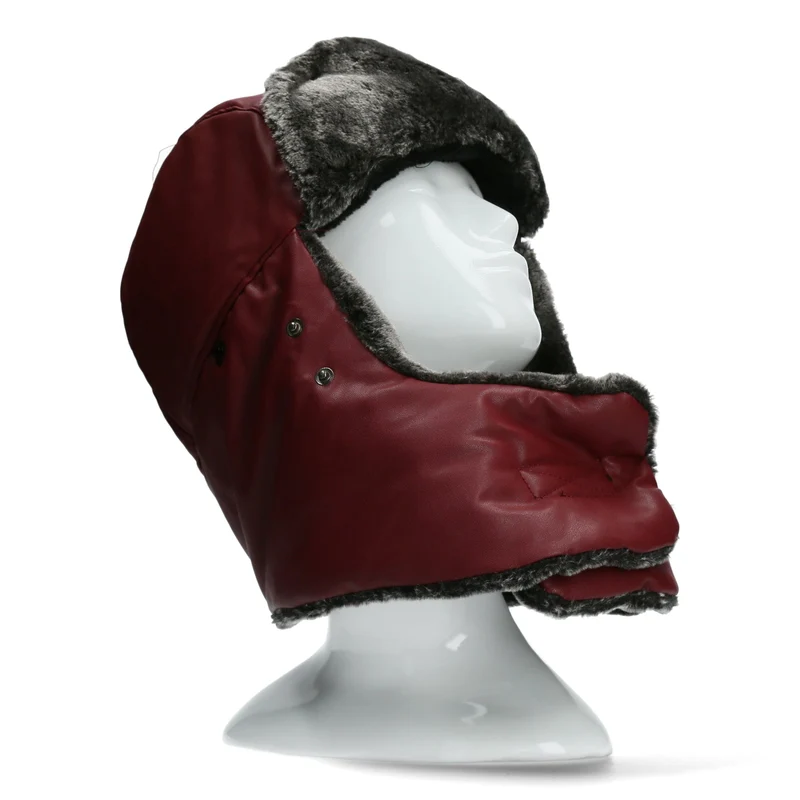 Bonnet chapka fourré rouge