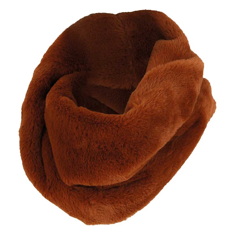Colsjaal effen bruin. Maat: M