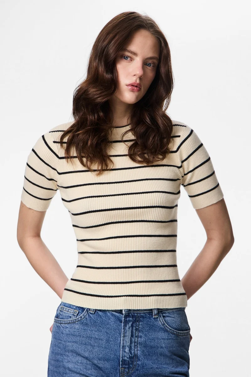Mira O-Neck Knit - Birch Black