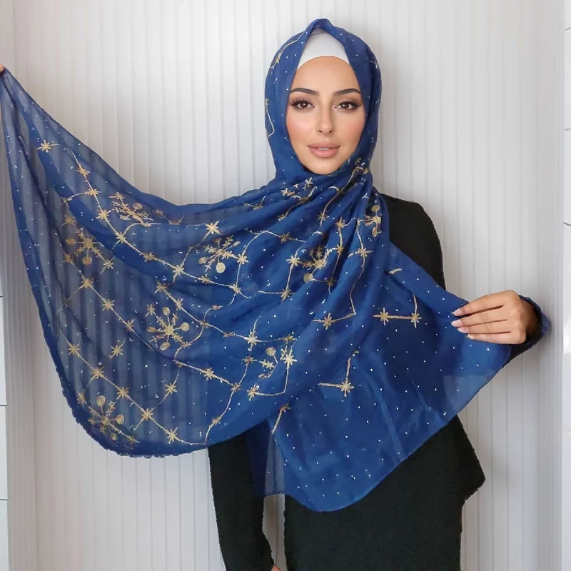 Groothandel in sprankelende en glinsterende hijabs, luxe, goudgeborduurde chiffon sjaals met glitterstippen.