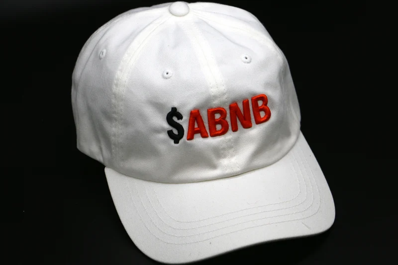 Airbnb (ABNB)