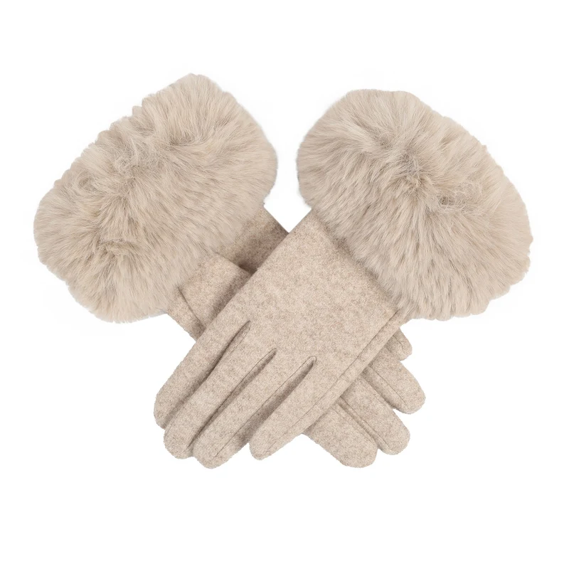 Gants pour femmes avec des poignets en fausse fourrure
