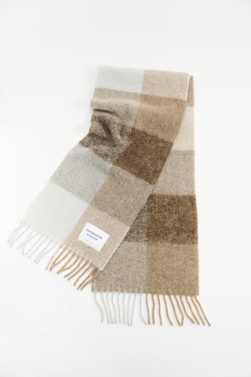 CPH SHAWL 4
