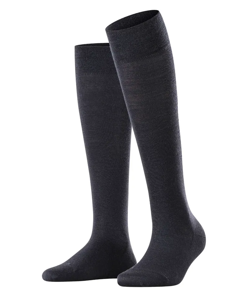 FALKE Sensitive Berlin Kniekous Dames 46229 6370 dark navy