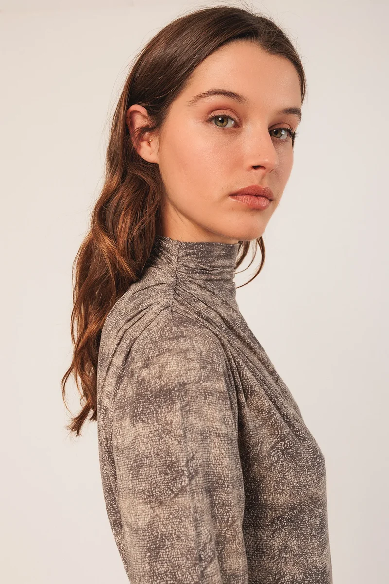 NETTING PRINT top