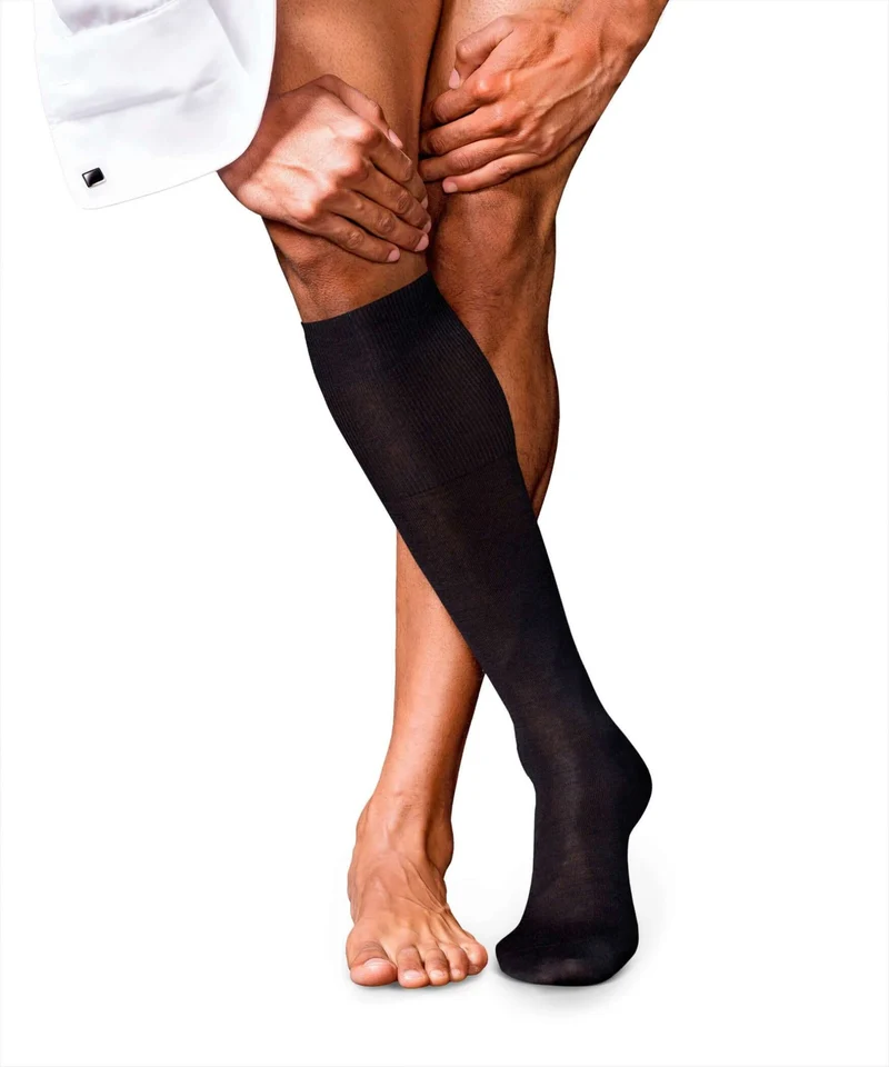 FALKE No.6 Luxury Heren Kniekous 15451 3000 black