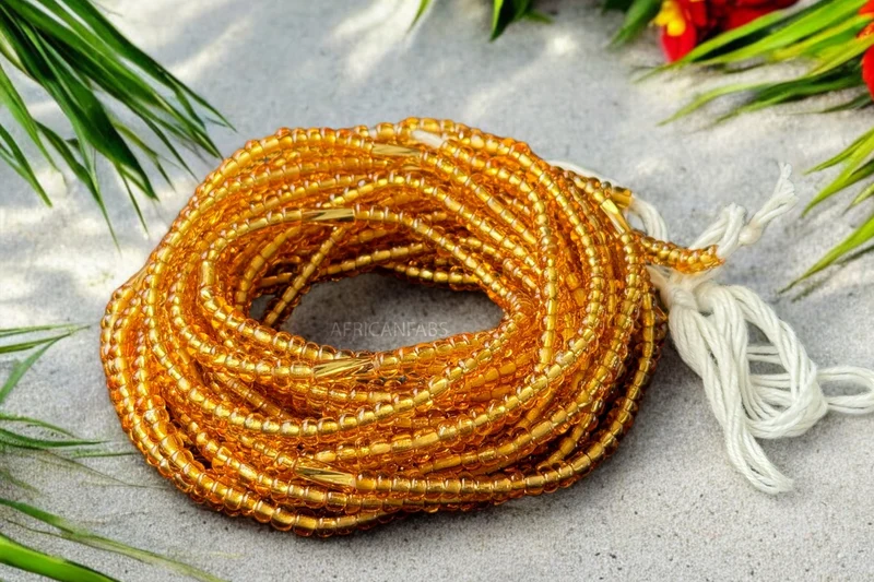 Waist Beads / Afrikaanse Heupketting - Aburiéki - Goud (Traditioneel niet-elastisch koord)