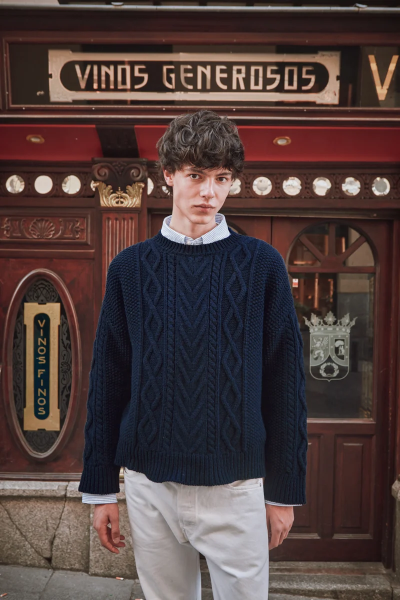 ROGER Irish Sweater for Men in Merino Wool - Navy