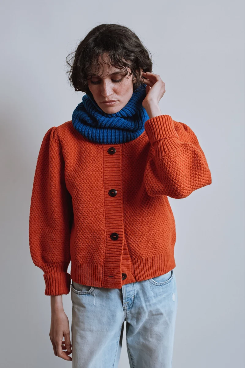 AMANDINE Neckwarmer Scarf in Merino Wool - Cobalt Blue