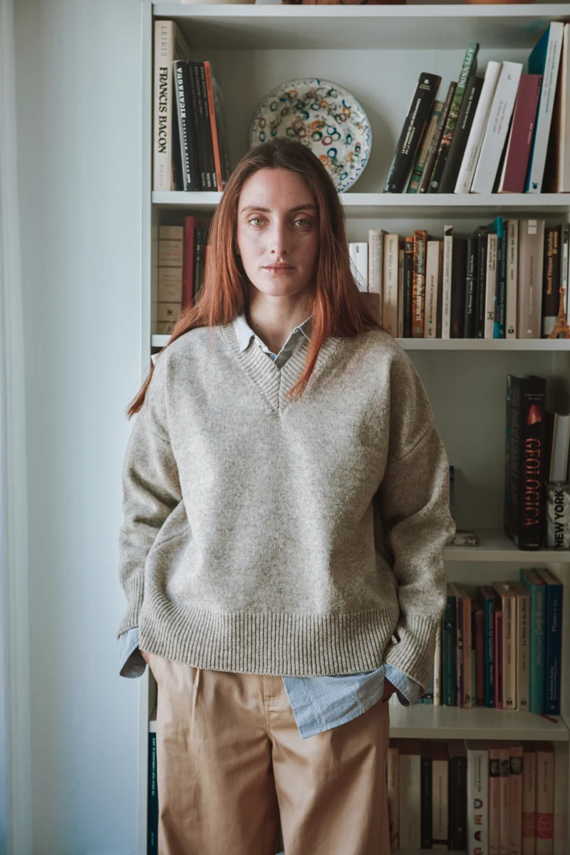 LEONTINE V-Neck Sweater in Merino Wool - Beige
