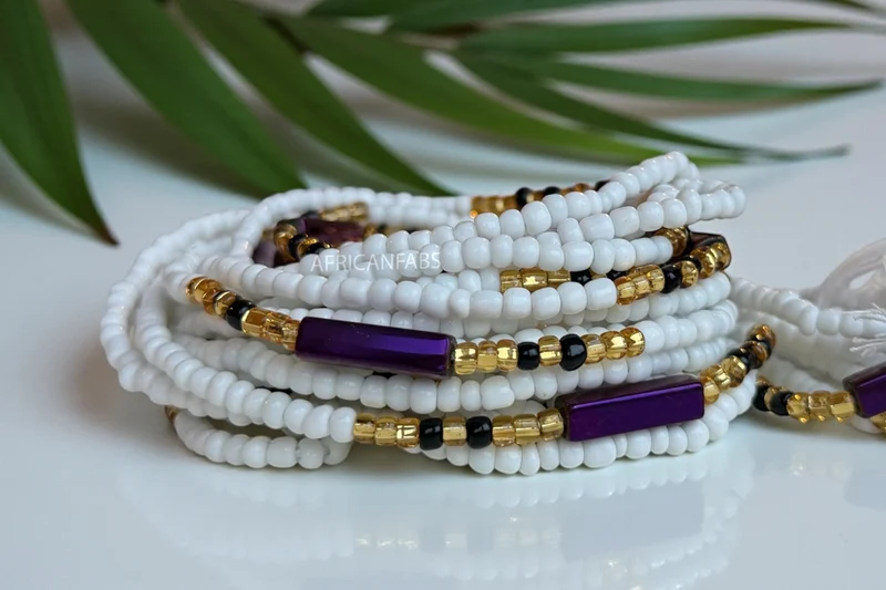 Waist Beads / Afrikaanse Heupketting - Gheghe - Wit / paars (Traditioneel niet-elastisch koord)