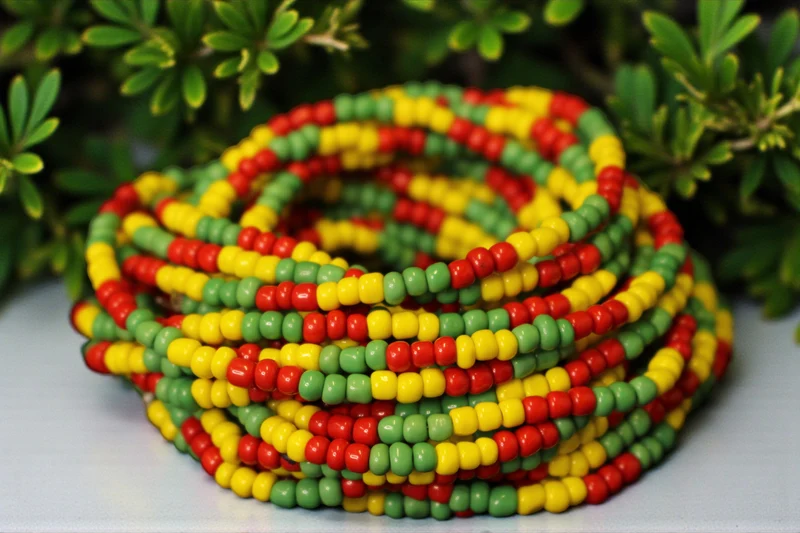 Waist Beads / Afrikaanse Heupketting - IMUDIASE - Multicoloured (elastisch)
