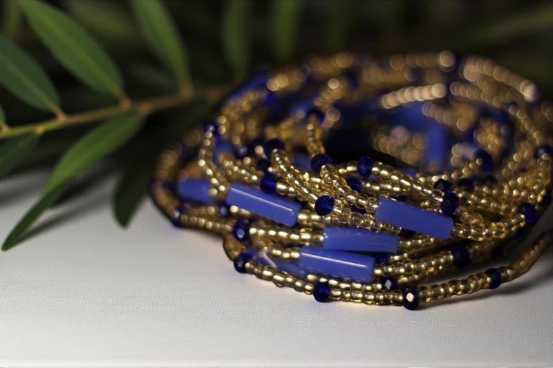 Waist Beads / Afrikaanse Heupketting - IFUEKO - Blauw (elastisch)