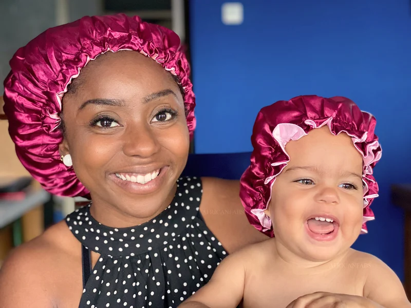 Rode Satijnen Satijnen Slaapmuts (Moeder + Dochter / Mommy & Me ) Kinder Haar Bonnet van Satijn